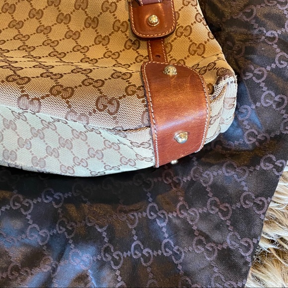 1. Additional pics Brown Gucci Pelham - Picture 6 of 16